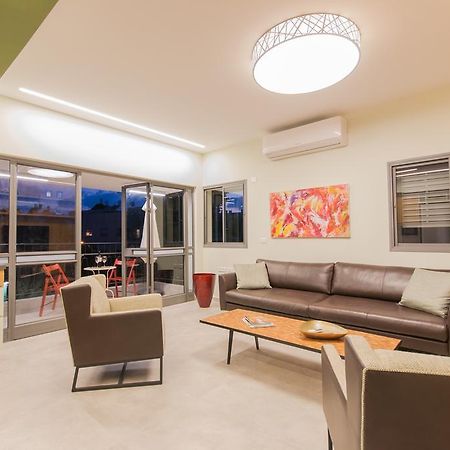 Ben Gurion 83 Apartment Tel Aviv Ngoại thất bức ảnh