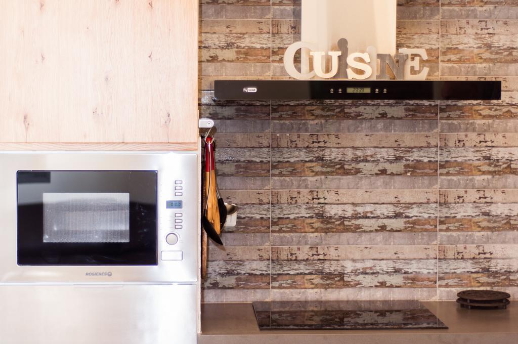 Ben Gurion 83 Apartment Tel Aviv Ngoại thất bức ảnh