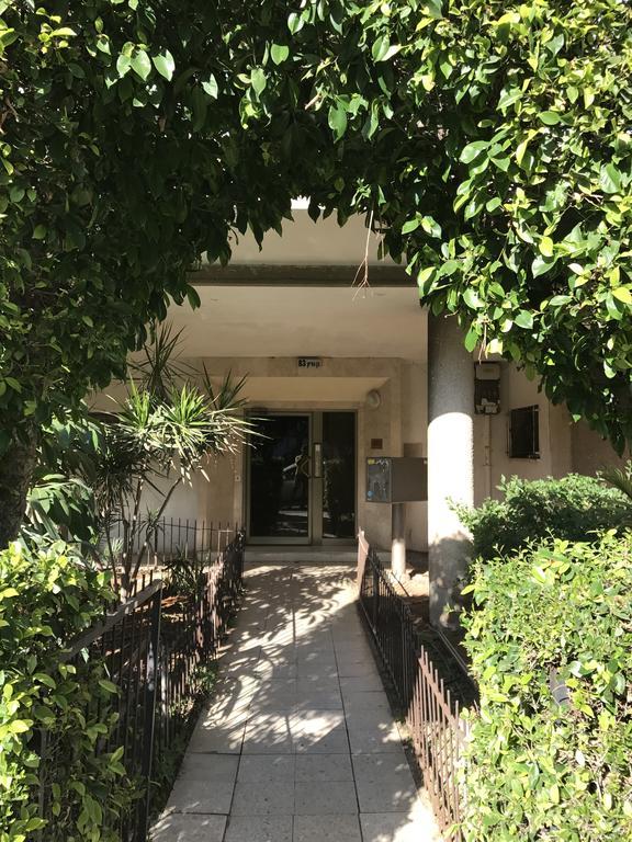 Ben Gurion 83 Apartment Tel Aviv Ngoại thất bức ảnh